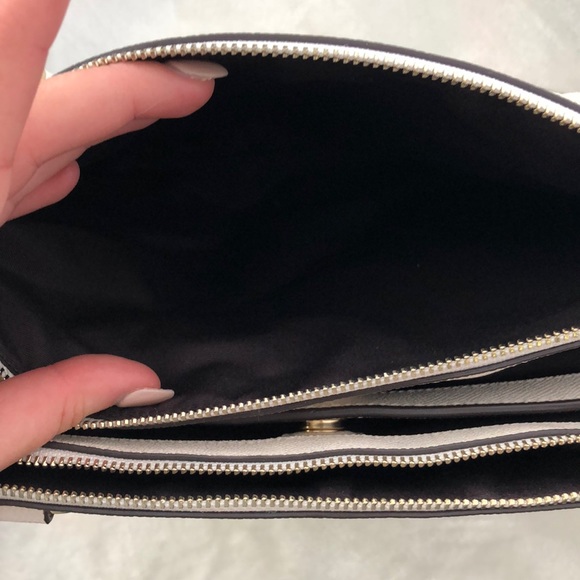 Coach White Bag - Picture 8 of 8